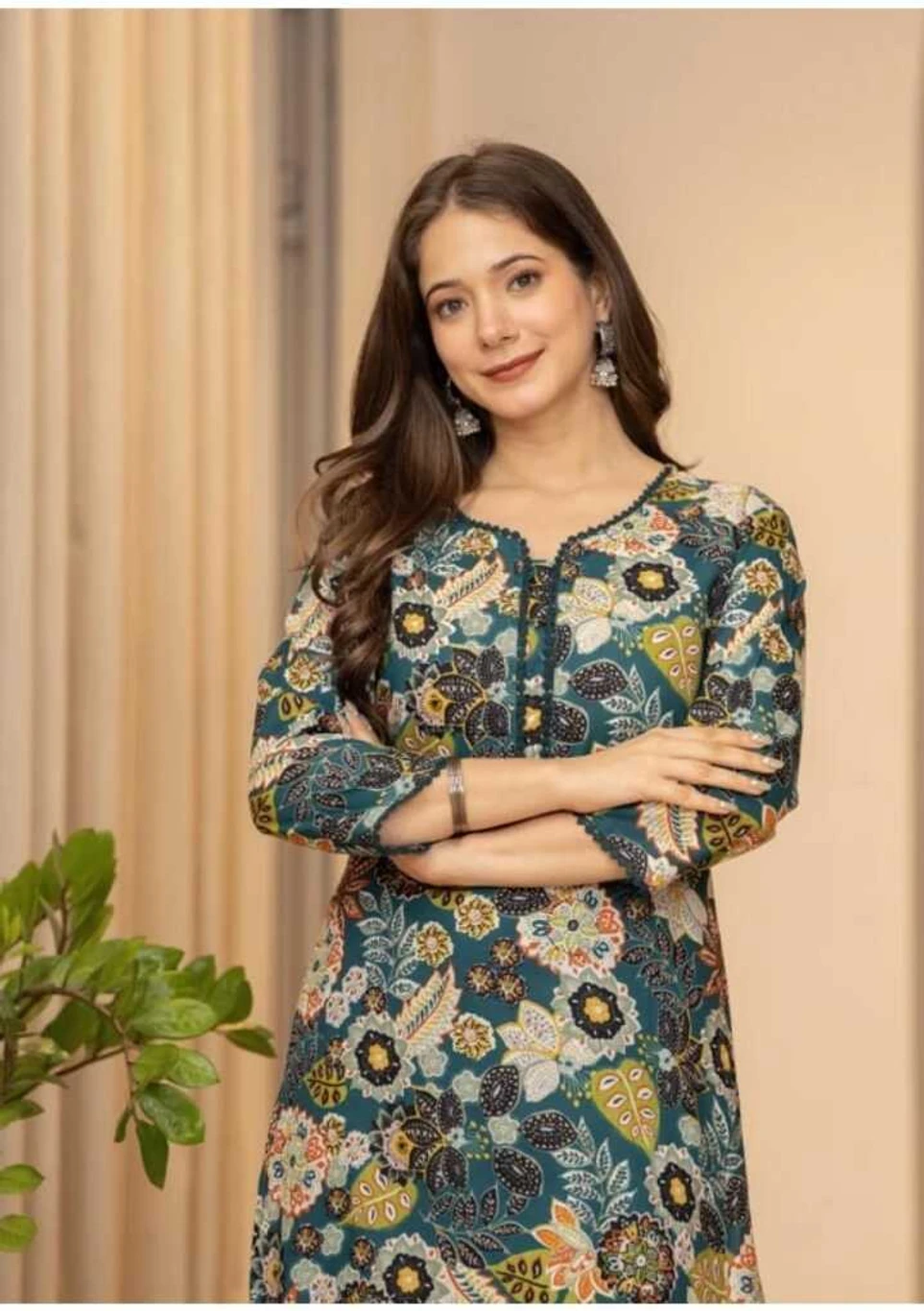 ₹414 Women Kurta Pant Set Stylish Ethnic Outfit Deal for India