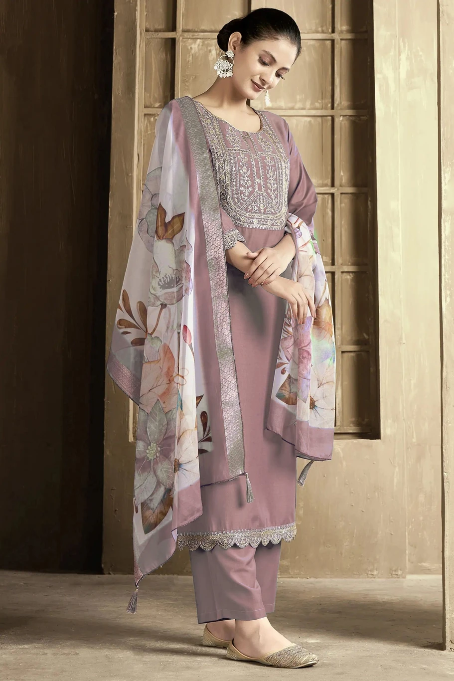 ₹606 Women Kurta Pant Dupatta Set Elegant Ethnic Fashion India
