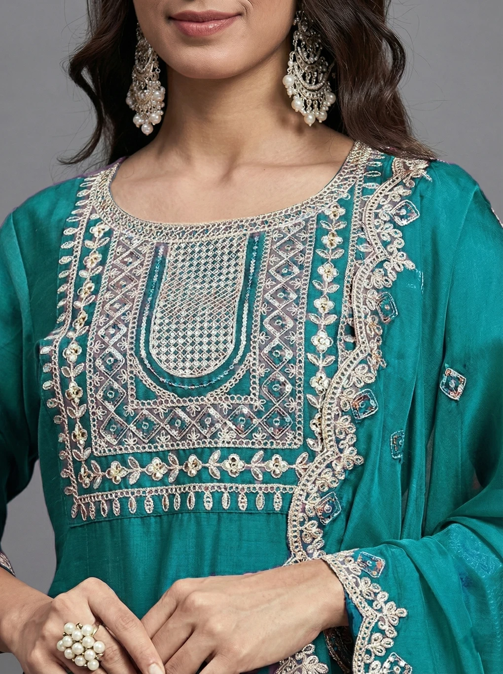 ₹778 Women Kurta Pant Dupatta Set Stylish Festive Wear India