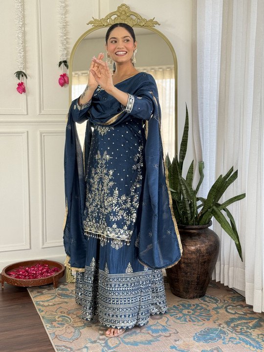 Skyliner Embroidered Anarkali Set at ₹1067 for Festive Ethnic Looks
