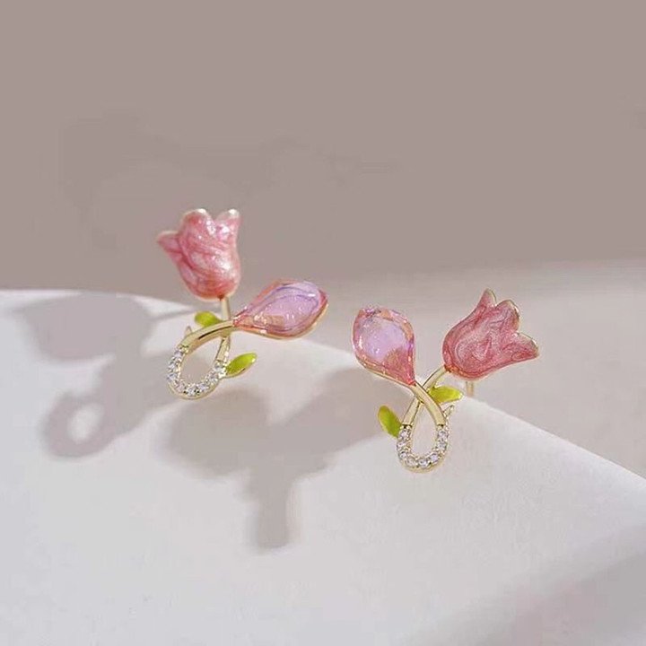 Pink Tulip Stud Earrings for Cute Everyday Women Fashion Styling