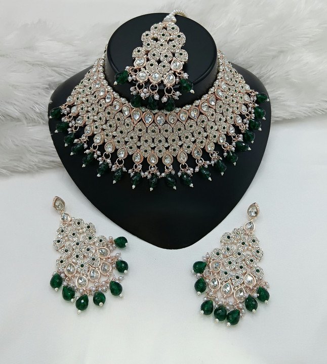 Yuzi Jewells Green Jewellery Set for Elegant Festive Ethnic Styling