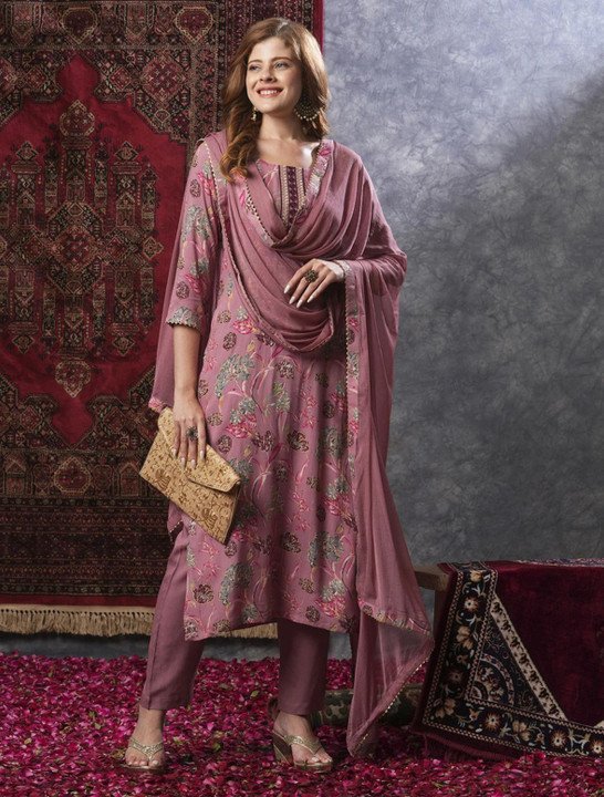 Shree Ramkrishna Fab Kurti Set at ₹448 for Elegant Ethnic Wear