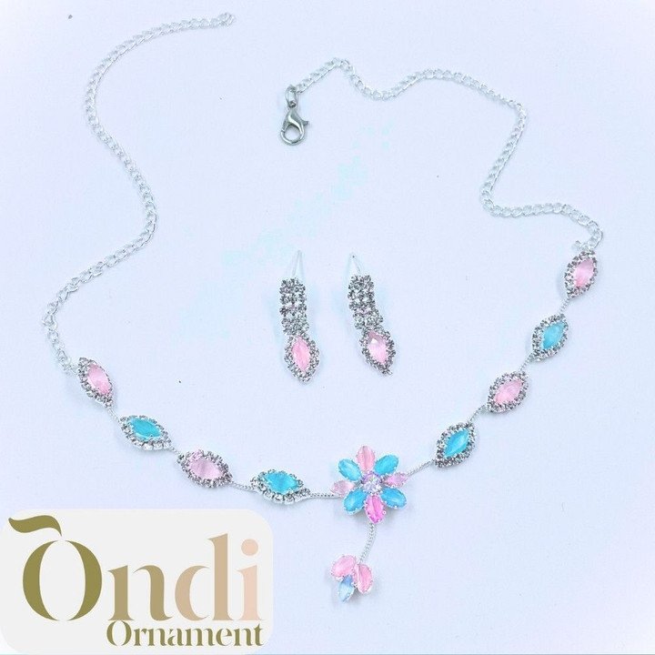 Elegant Ethnic Jewellery Set for Festive Women Fashion Styling