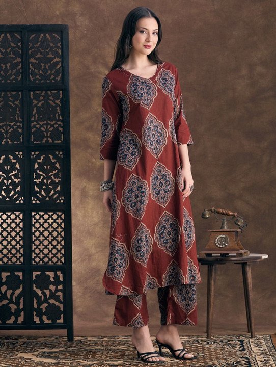 Ethincvillaa Kurta Pant Set at ₹400 for Elegant Ethnic Styling