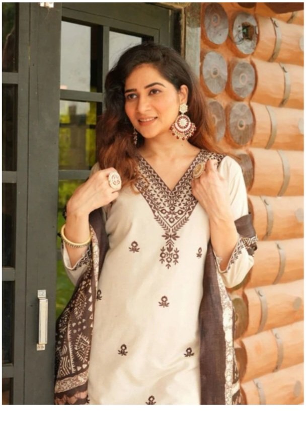 KALINI Women Kurti Pant and Dupatta Set for Festive Everyday Wear