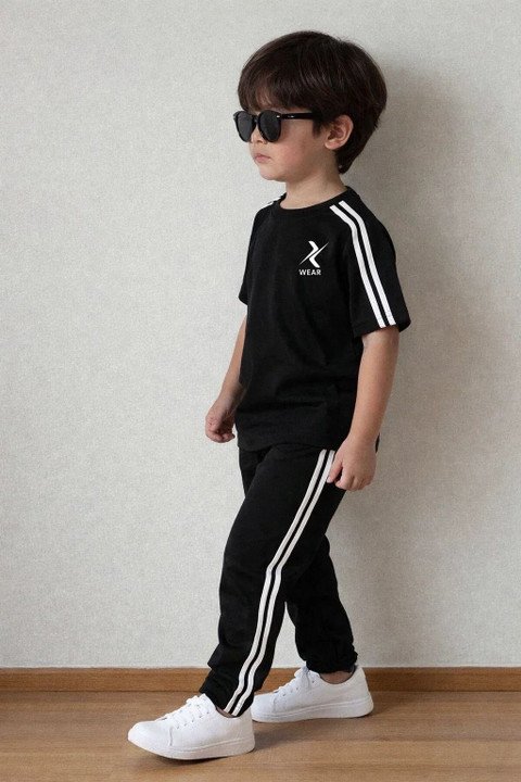 Bentgrass Boys Casual T-Shirt &amp; Pyjama Set at ₹202 | Kids Daily Wear