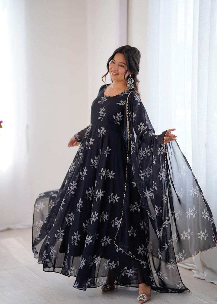 SHIFAAKAT Women Kurti and Dupatta Set for Festive Ethnic Wear