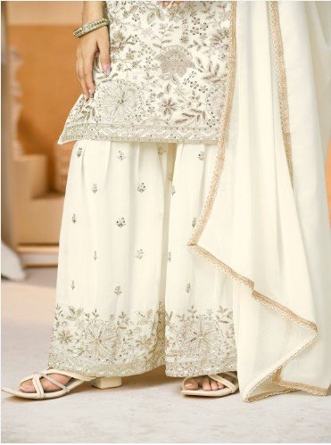 ₹2,849 UDAY ENTERPRISE Thread Work Kurta Sharara Set With Dupatta – 59% Off