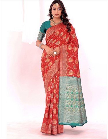 ₹689 Woven Design Zari Kanjeevaram Saree for Dussehra Festive Style
