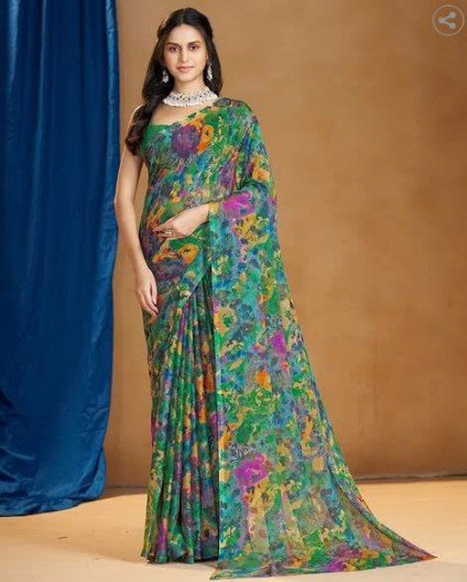 ₹785 GARDEN VARELI Women Printed Traditional Saree in Green