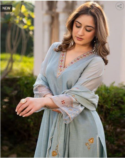 ₹1,740 Royal Export X AG Peach Embellished Anarkali Kurta Set for Women