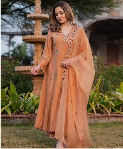 ₹1,740 Royal Export X AG Peach Embellished Anarkali Kurta Set for Women